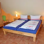 Holiday home Zum Ostseestrand Mit Terrasse