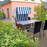 Ferienhaus Ostsee,- Nixen,- Und Küstenhus Lobbe