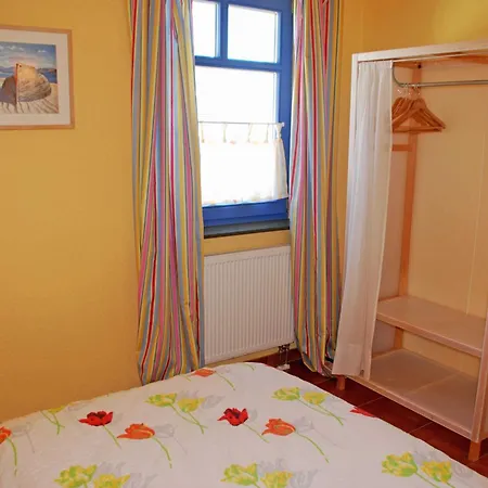 Casa vacanze Zum Ostseestrand Mit Terrasse Lobbe