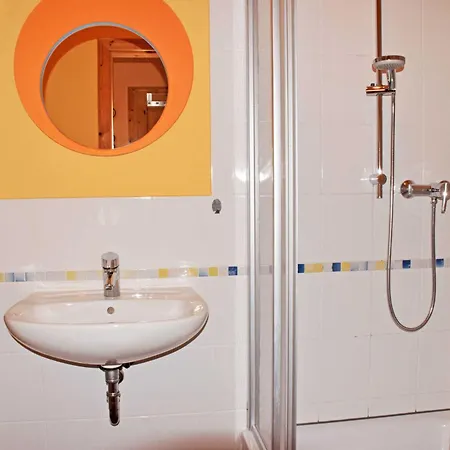 Zum Ostseestrand Mit Terrasse Lobbe