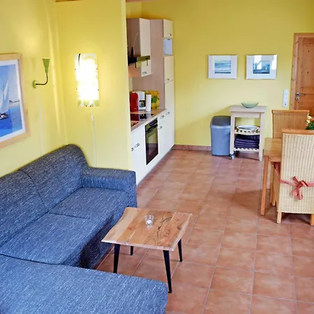 Hébergement de vacances Zum Ostseestrand Mit Terrasse *