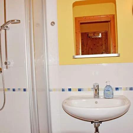 Zum Ostseestrand Mit Terrasse *