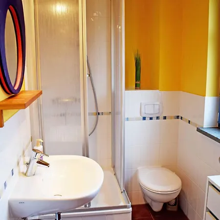 Zum Ostseestrand Mit Terrasse Casa vacanze *