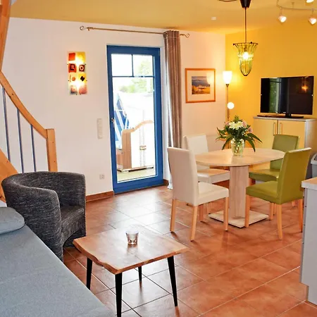 Hébergement de vacances Zum Ostseestrand Mit Terrasse