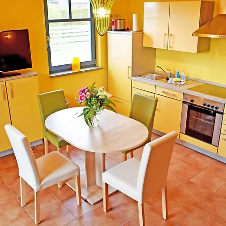 Zum Ostseestrand Mit Terrasse Casa vacanze *