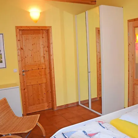 Zum Ostseestrand Mit Terrasse *