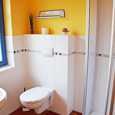 Zum Ostseestrand Mit Terrasse