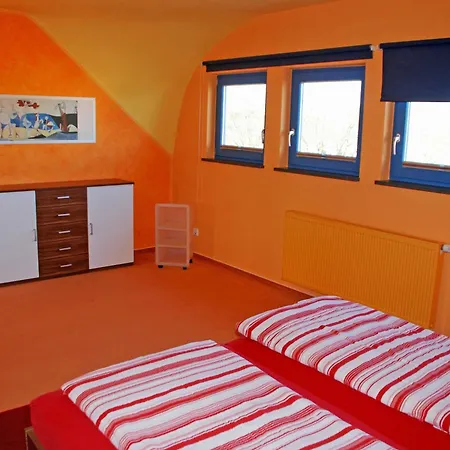 Zum Ostseestrand Mit Terrasse *