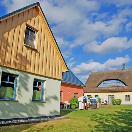 Zum Ostseestrand Mit Terrasse * Lobbe