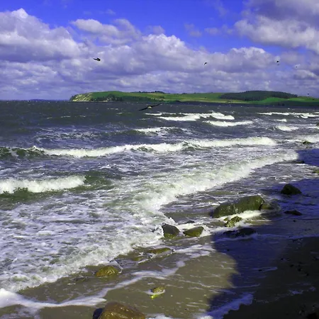 Zum Ostseestrand Mit Terrasse